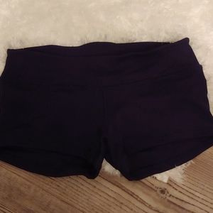 Vull Shorts